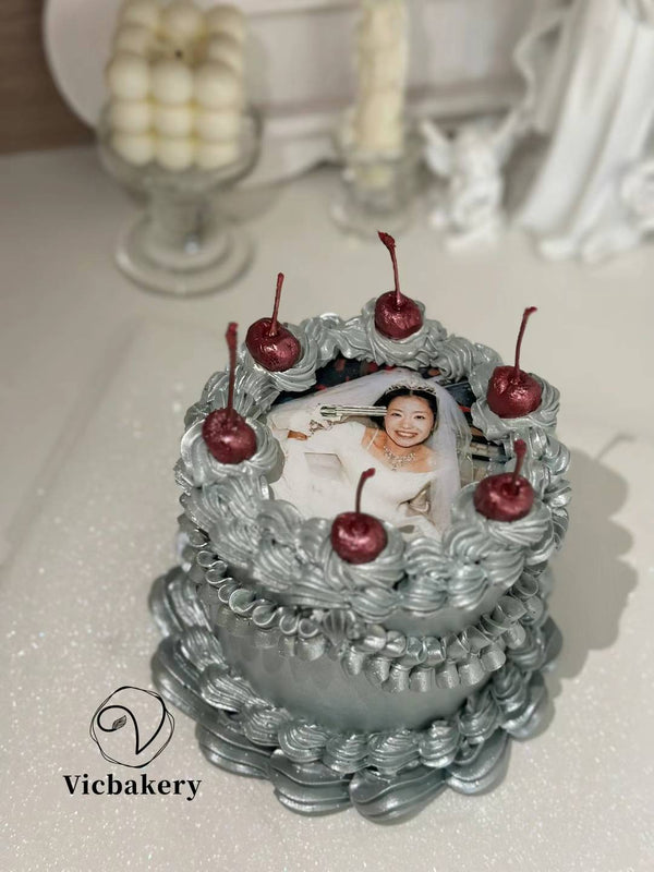 Glitter print cake