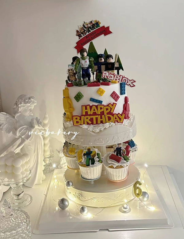 Lego/roblox/minecraft 2 tiers Rotating machine cake