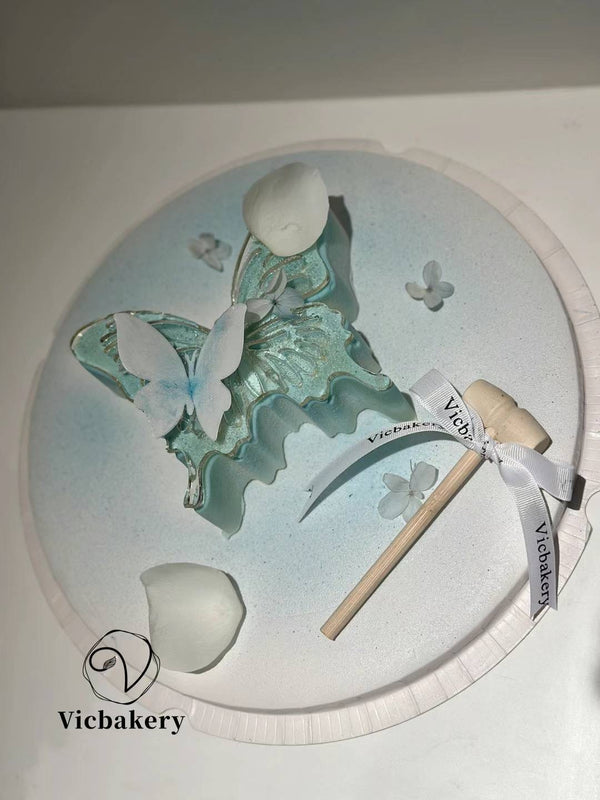 Crystal butterfly Mousse cake