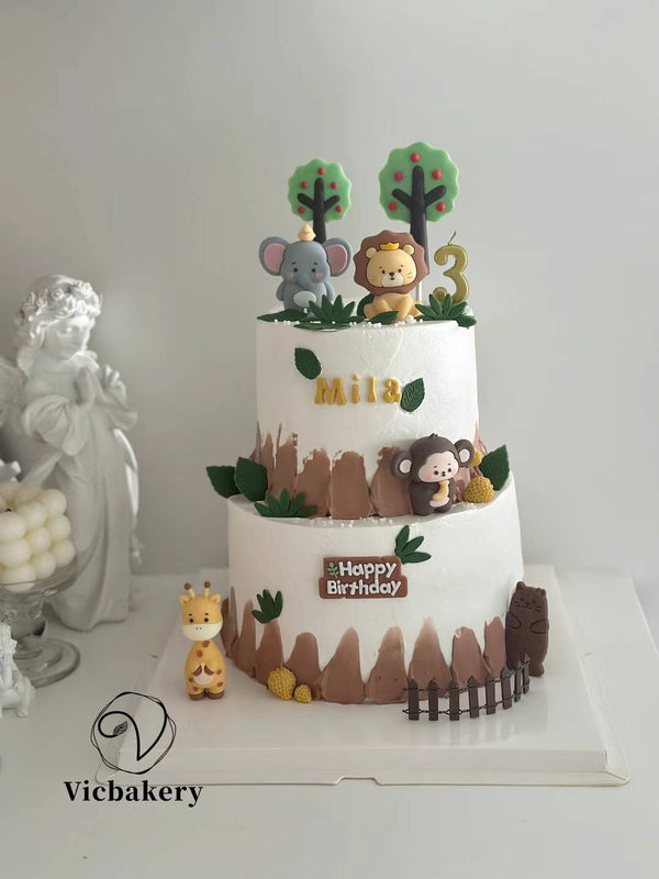 Zoo animal cake