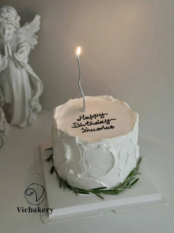 Men's Cake-white cake with pipe