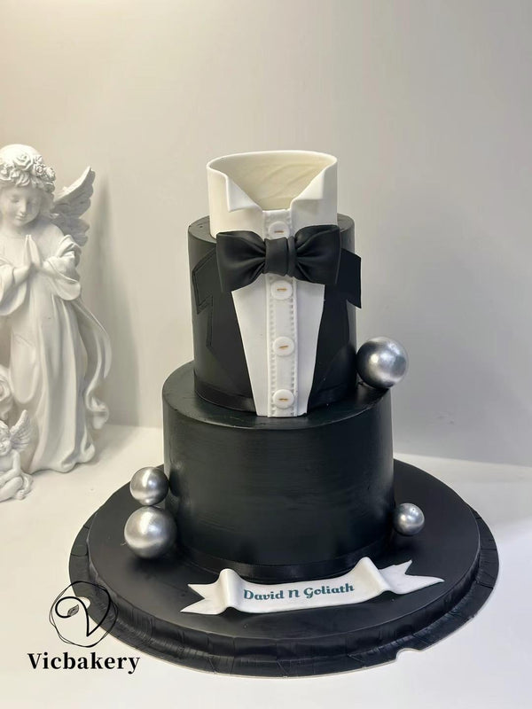 Men's Cake-Shaped in Black suit