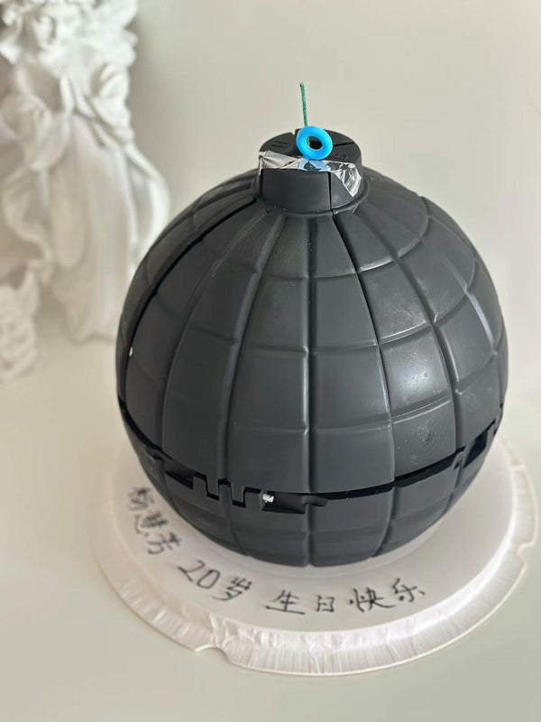 Men's Cake-in Tactical Orb Shape