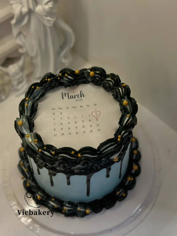 Burn away men black n blue round shape cake