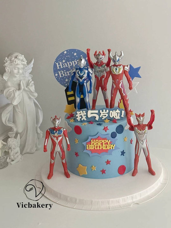Boy - Ultraman cake