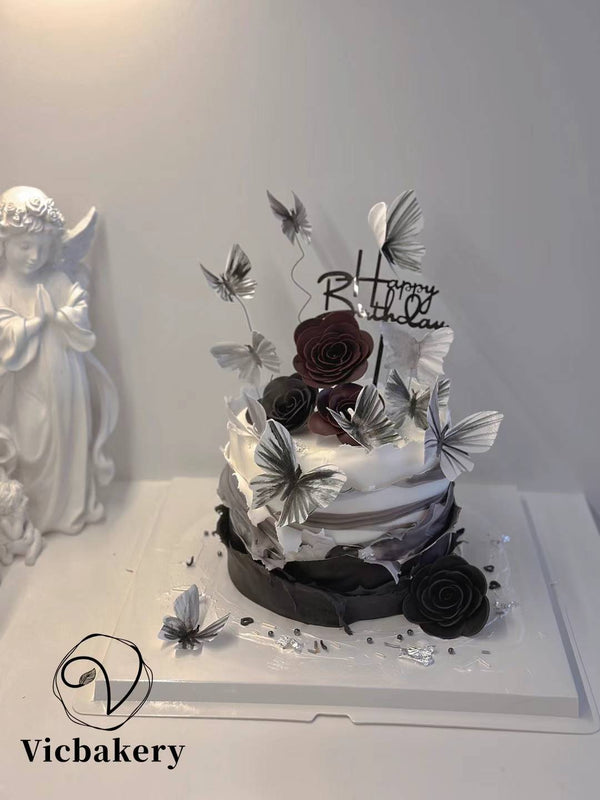 Midnight bloom cake